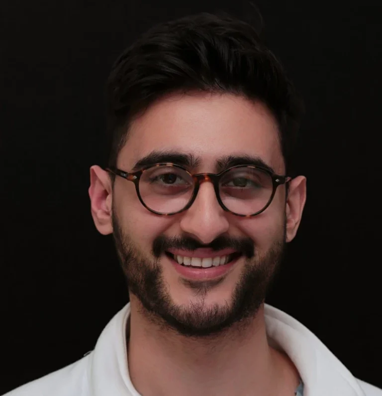 Dr. Mohan Chawla - Experienced Dentist from Optima Dental Care in Maidenhead & High Wycombe